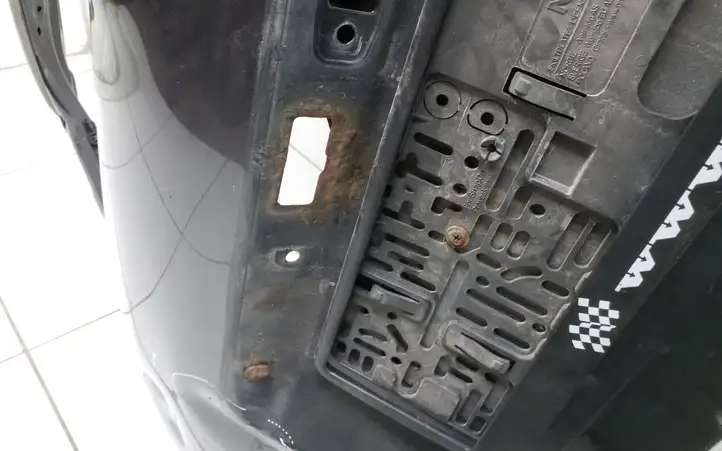 Toyota Auris 150 (2006 - 2012) Крышка багажника — фото 5