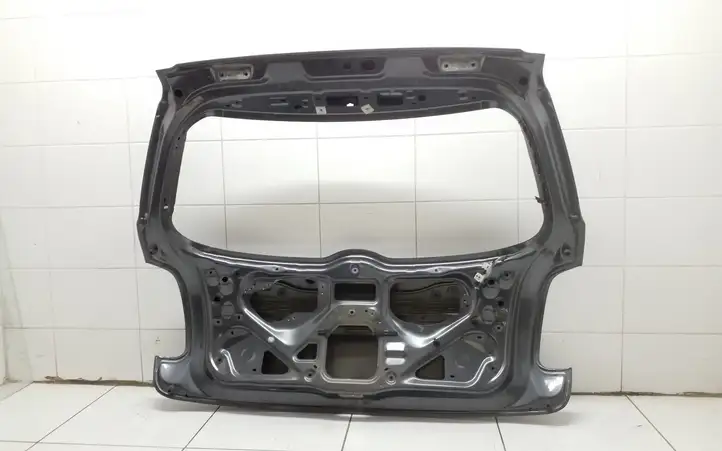 Toyota Auris 150 (2006 - 2012) Крышка багажника — фото 8