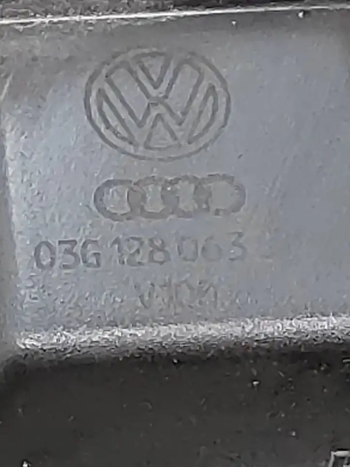 Volkswagen PASSAT B6 (2005 - 2010) 03G128063C Дроссельная заслонка — фото 2