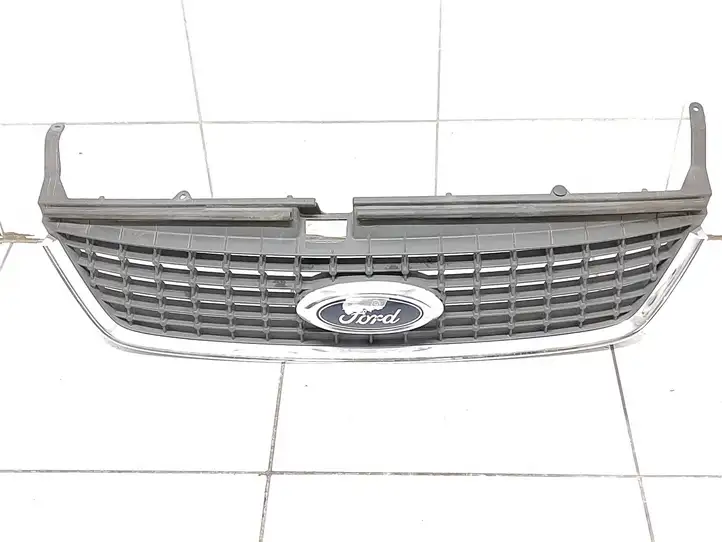 Ford Mondeo MK IV (2007 - 2014) 7S718200A Верхняя решетка радиатора — фото 1