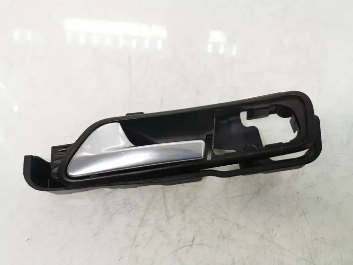 Volkswagen Touran I (2003 - 2010) 1T0837197A Внутренняя ручка двери — фото 1