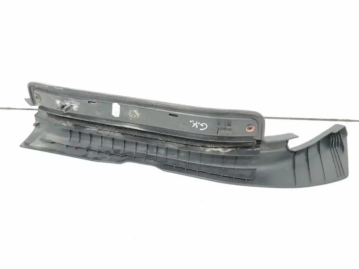 Toyota Avensis T250 (2003 - 2006) 6791805040 Внутренняя отделка заднего порога — фото 5