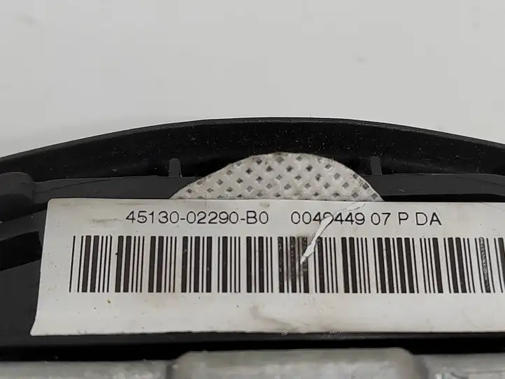 Toyota Auris 150 (2006 - 2012) 4513002290B0 Подушка безопасности руля — фото 2