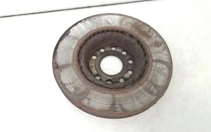 Volkswagen PASSAT B6 (2005 - 2010) Тормозной диск передний — фото 2