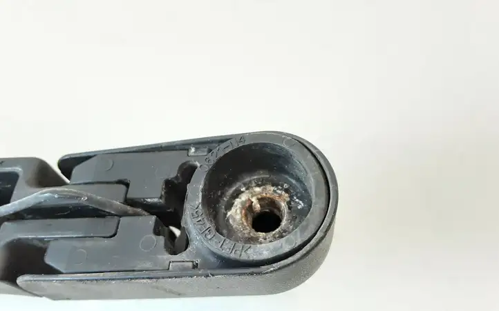Toyota Corolla Verso AR10 (2004 - 2009) 0621N4 Поводок заднего стеклоочистителя — фото 3