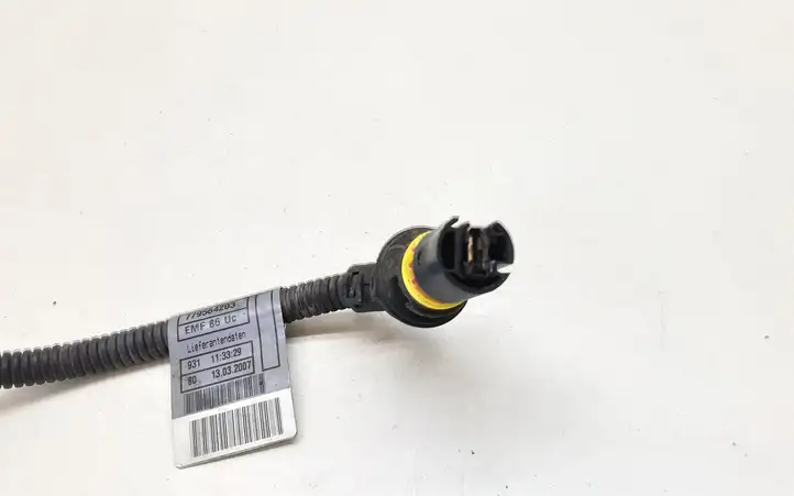 BMW 3 E90 E91 (2005 - 2012) 779564203 Прочая электропроводка — фото 3