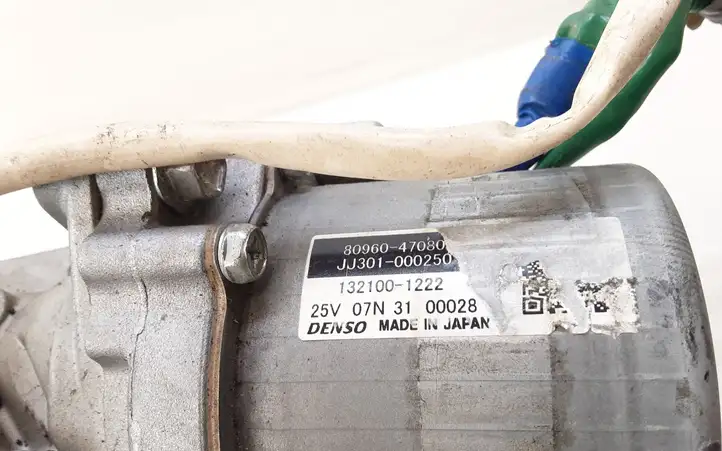 Toyota Prius (XW30) (2009 - 2015) 1321001222 Насос гидроусилителя руля — фото 4