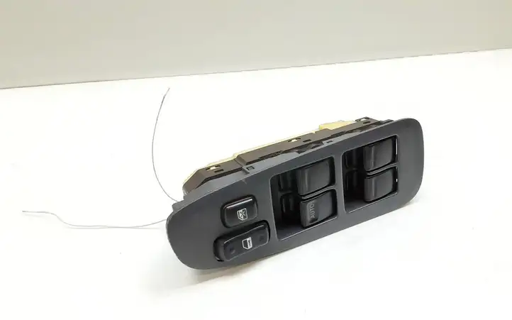 Toyota Previa (XR30, XR40) II (2000 - 2006) 8404028030 Блок кнопок стеклоподъемников — фото 1