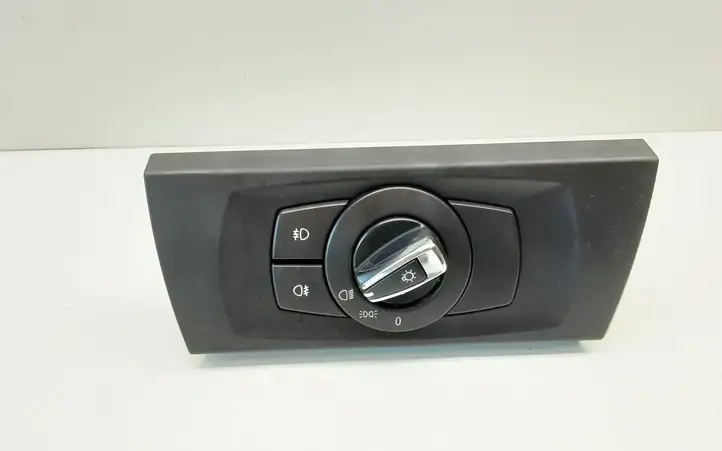 BMW 3 E92 E93 (2005 - 2014) 9169415 Включатель фонарей — фото 1