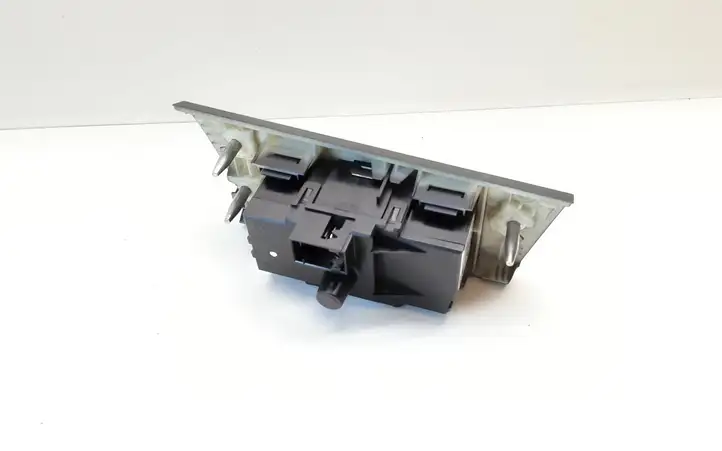 BMW 3 E92 E93 (2005 - 2014) 9169415 Включатель фонарей — фото 2