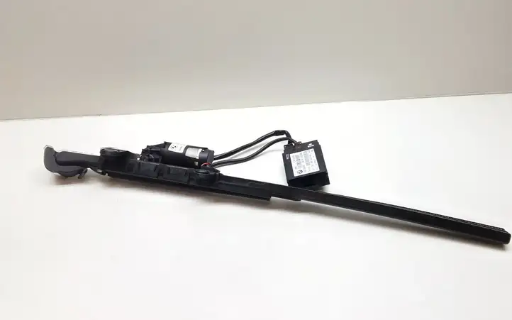 BMW 3 E92 E93 (2005 - 2014) 9165378 Электродвигатель регулировки ремня безопасности — фото 2