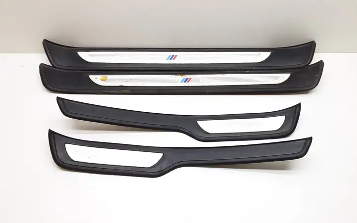 BMW 3 E90 E91 (2005 - 2012) 79071539 Внутренняя отделка переднего порога — фото 1