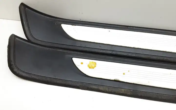 BMW 3 E90 E91 (2005 - 2012) 79071539 Внутренняя отделка переднего порога — фото 2
