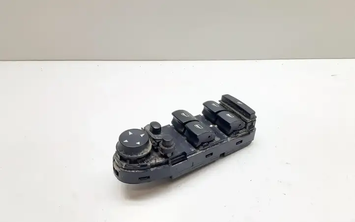 BMW X5 E70 (2006 - 2013) Кнопка стеклоподъемников — фото 1