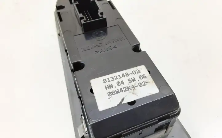 BMW 3 E90 E91 (2005 - 2012) 9132148 Кнопка стеклоподъемников — фото 2