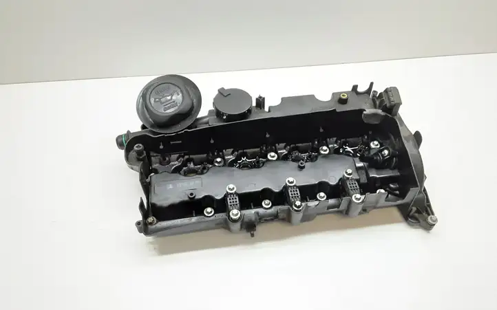 BMW 3 E90 E91 (2005 - 2012) 7797613 Крышка головки блока цилиндров — фото 1