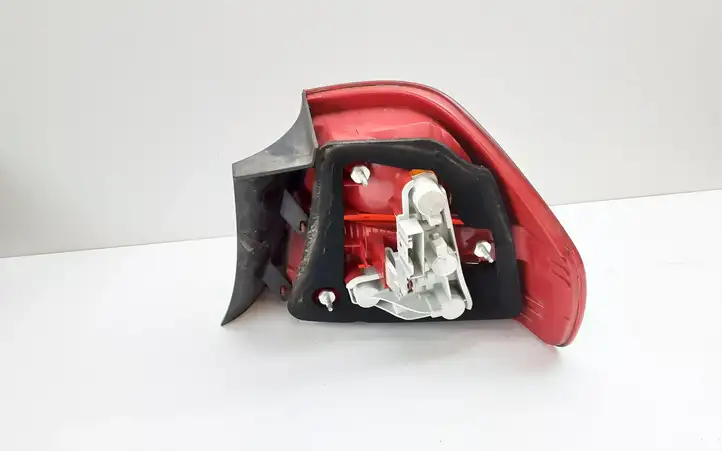 BMW 3 E90 E91 (2005 - 2012) 6937457 Задний фонарь в кузове — фото 2