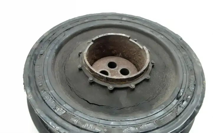 BMW 3 E90 E91 (2005 - 2012) 7799153 Шкив коленчатого вала — фото 3