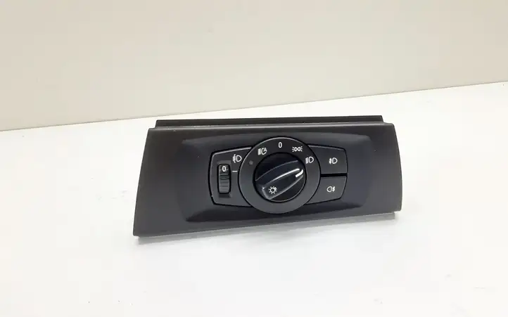 BMW 3 E90 E91 (2005 - 2012) 6932792 Включатель фонарей — фото 1