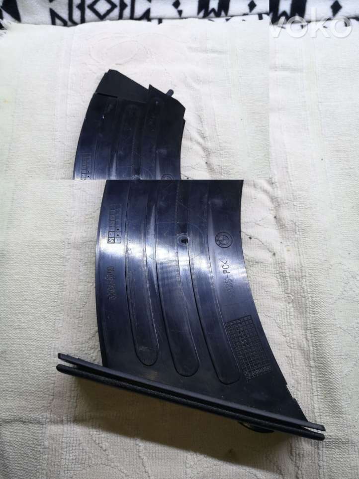 BMW 5 E60 E61 (2004 - 2010)  314310000 Держатель чашки