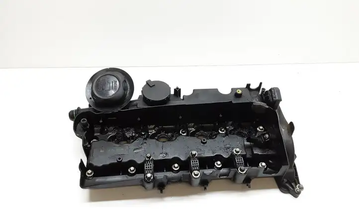 BMW 3 E90 E91 (2005 - 2012) 7797613 Крышка головки блока цилиндров — фото 1