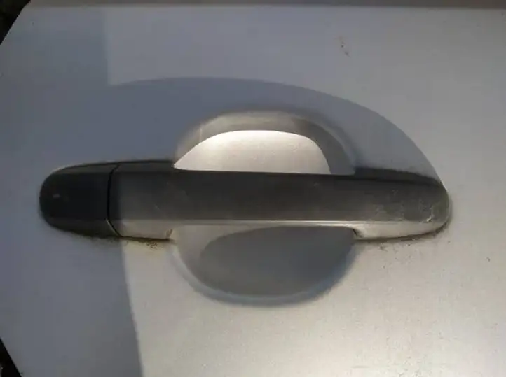 Hyundai i30 (2007 - 2012) Наружная ручка двери — фото 1