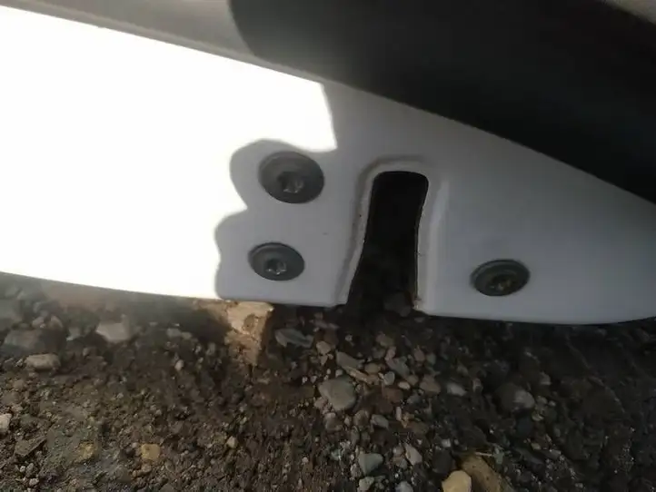Toyota Corolla Verso AR10 (2004 - 2009) Замок задней двери — фото 1