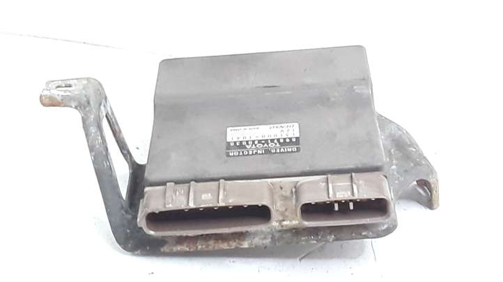 Toyota Avensis Verso (2001 - 2004)  8987120030 Блок управления топливных форсунок