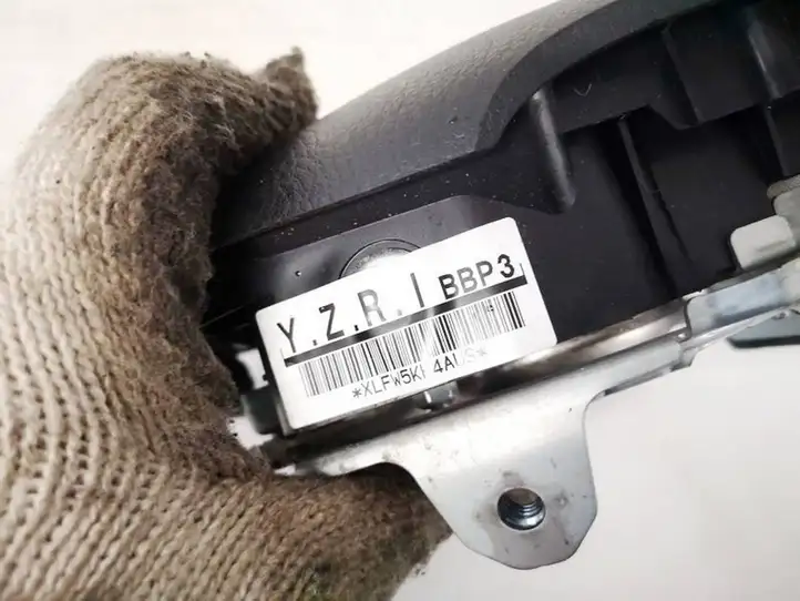 Mazda 3 II (2009 - 2011) bbp3 Подушка безопасности руля — фото 3