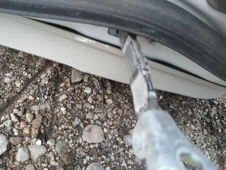 Subaru Legacy (2009 - 2013) Ограничитель задней двери — фото 2