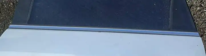 Opel Antara (2006 - 2011) Накладка стекла задней двери — фото 1