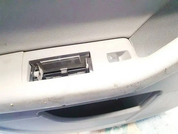 Audi A6 S6 C6 4F (2004 - 2008) Кнопка стеклоподъемников — фото 1