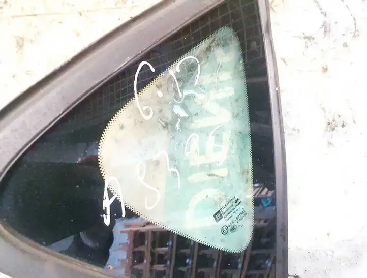Opel Astra J (2009 - 2012) Заднее боковое стекло — фото 2