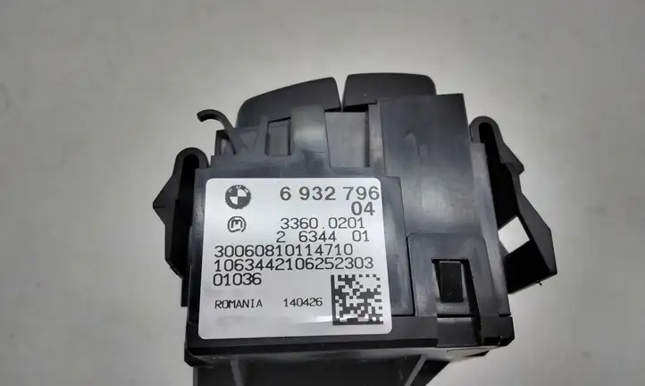 BMW 3 E90 E91 (2005 - 2012) 6932796 Включатель фонарей — фото 3