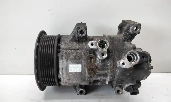 Toyota Auris 150 (2006 - 2012) GE4472601257 Компрессор (насос) кондиционера воздуха — фото 1