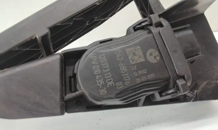 BMW 3 F30 F35 F31 (2012 - 2018) 6853176 Педаль акселератора — фото 3