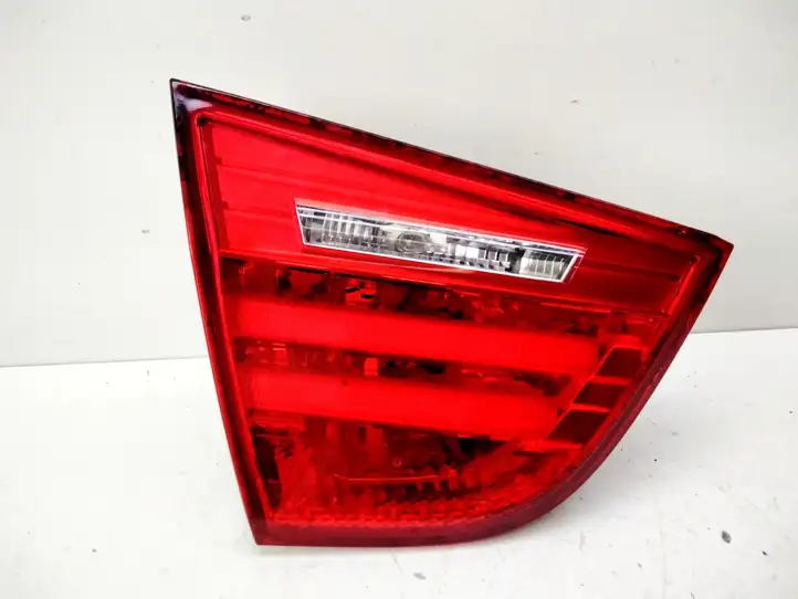 BMW 3 E90 E91 (2005 - 2012) 7289427 Задний фонарь в крышке багажника — фото 1