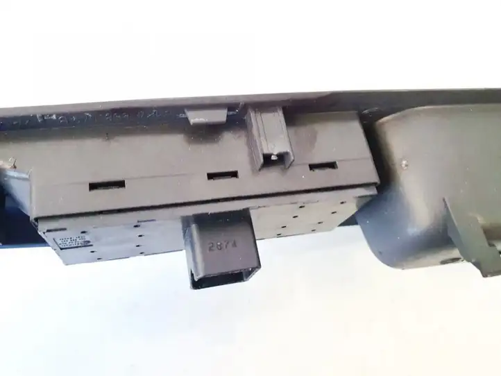 Volkswagen Jetta V (2005 - 2010) 1k4868049b Блок кнопок стеклоподъемников — фото 3