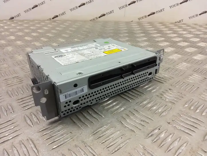 BMW X1 F48 F49 (2015 - 2022)  6821148 Считывающее устройство CD/DVD навигации (GPS)