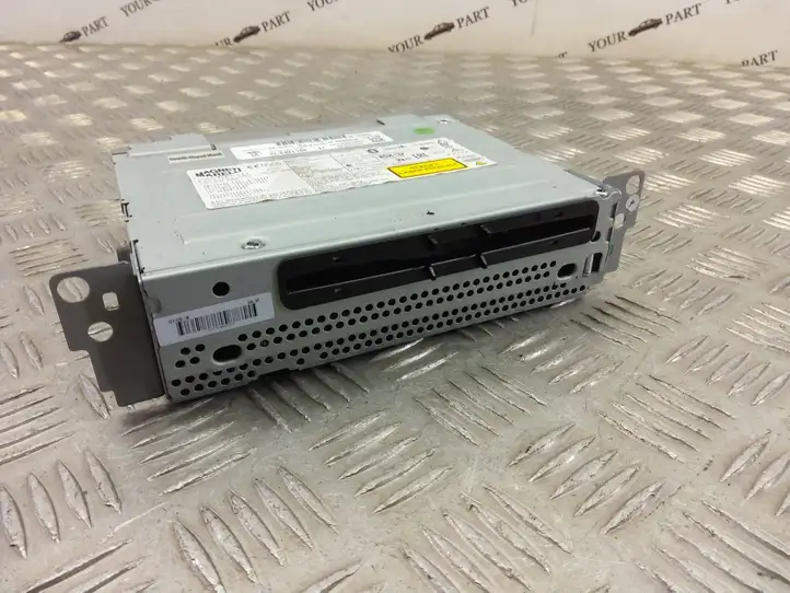 BMW X1 F48 F49 (2015 - 2022)  6821148 Считывающее устройство CD/DVD навигации (GPS)