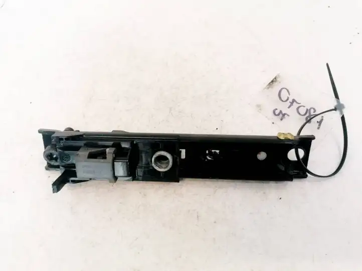 Opel Insignia A (2008 - 2017)  D00863 Другая внешняя деталь