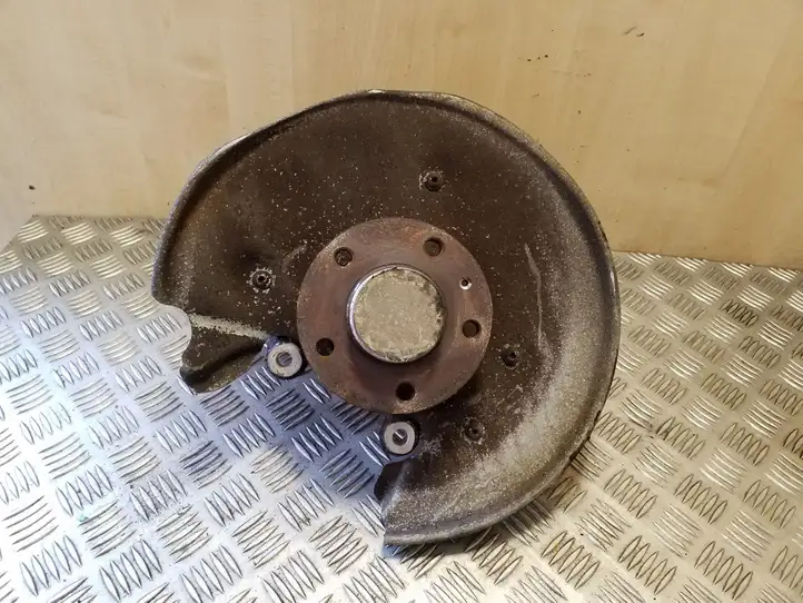 Audi A5 (2011 - 2016)  8K0505436AB Задний поворотный кулак (ступица, цапфа)