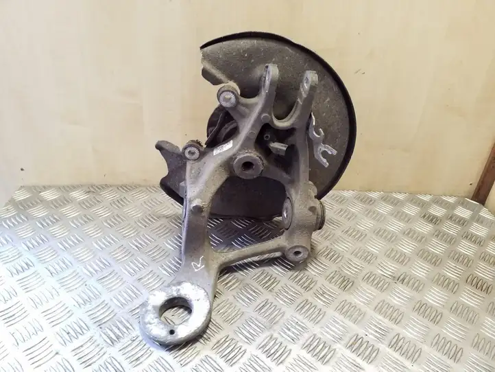 Audi A5 (2011 - 2016)  8K0505436AB Задний поворотный кулак (ступица, цапфа)