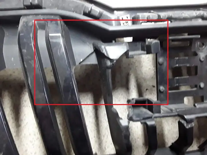 Skoda Kamiq (2019 - ) 658853653 Верхняя решетка радиатора — фото 7