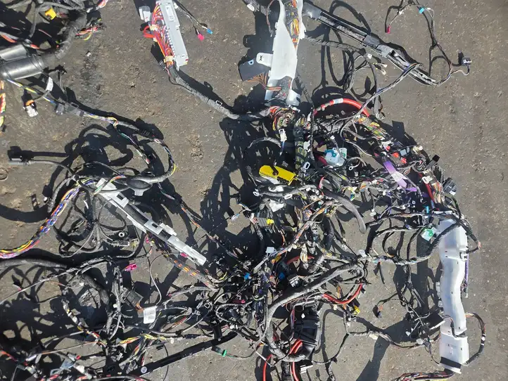 BMW X3 G01 (2018 - 2024)   Другой проводник