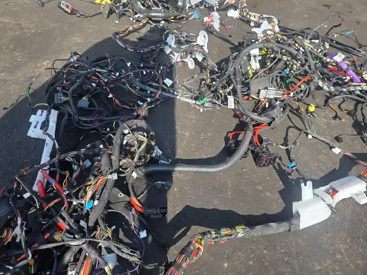 BMW X3 G01 (2018 - 2024)   Другой проводник