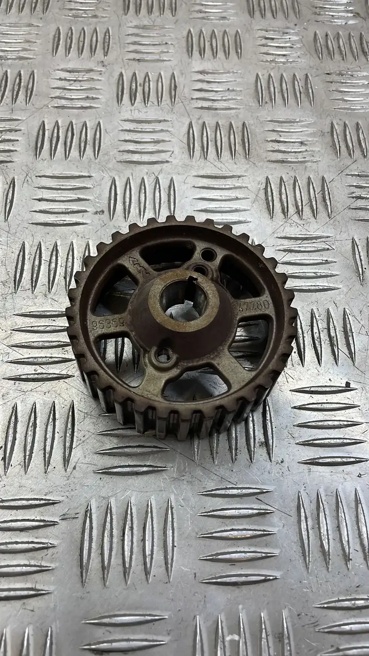 Ford Focus (2005 - 2008) 9636947780 Шкив топливного насоса — фото 1