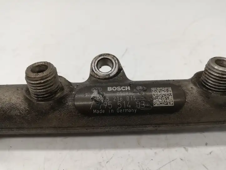 BMW X5 E70 (2006 - 2013) Магистральная топливная трубка — фото 2