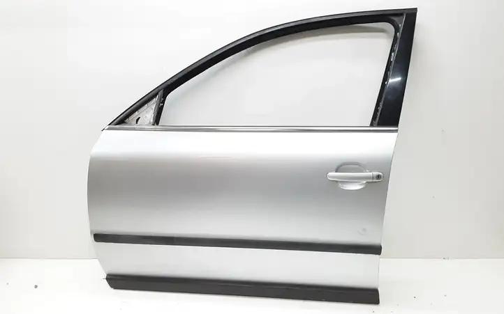 Volkswagen PASSAT B5.5 (2001 - 2005) Дверь — фото 1