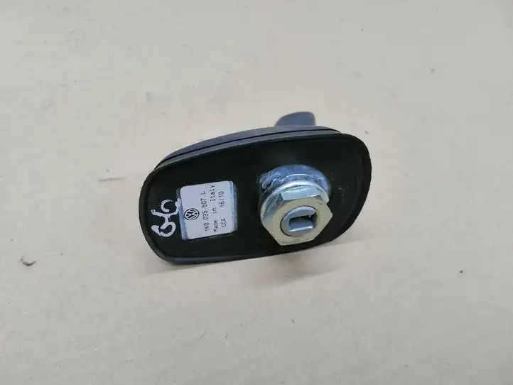 Volkswagen Golf VI (2009 - 2013) 1K0035507L GPS антенна — фото 3